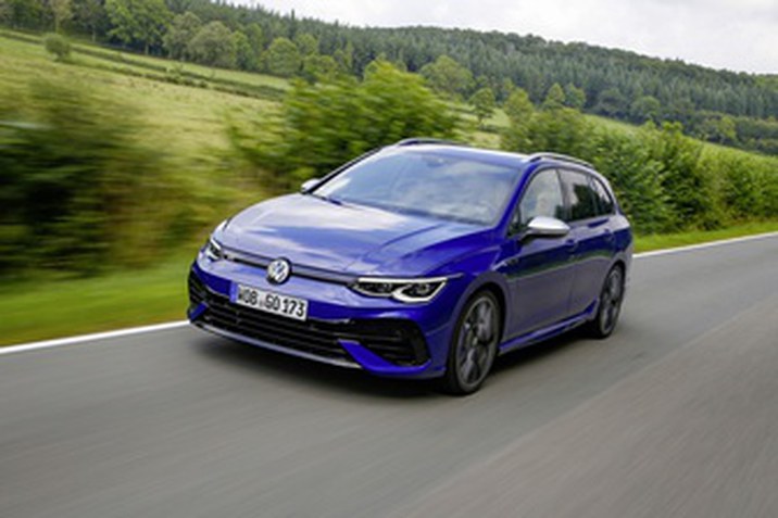 Nagyteljesítményű és sokoldalú – Az új Golf R Variant